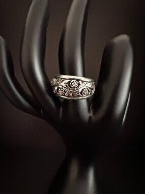 Olyric Sterling Silver Ring Size 8.5 CZ Wide Band 11.5mm 12g weight